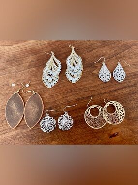 Lightweight Nickel Free Dangle Earrings